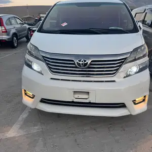 Toyota Vellfire, 2014