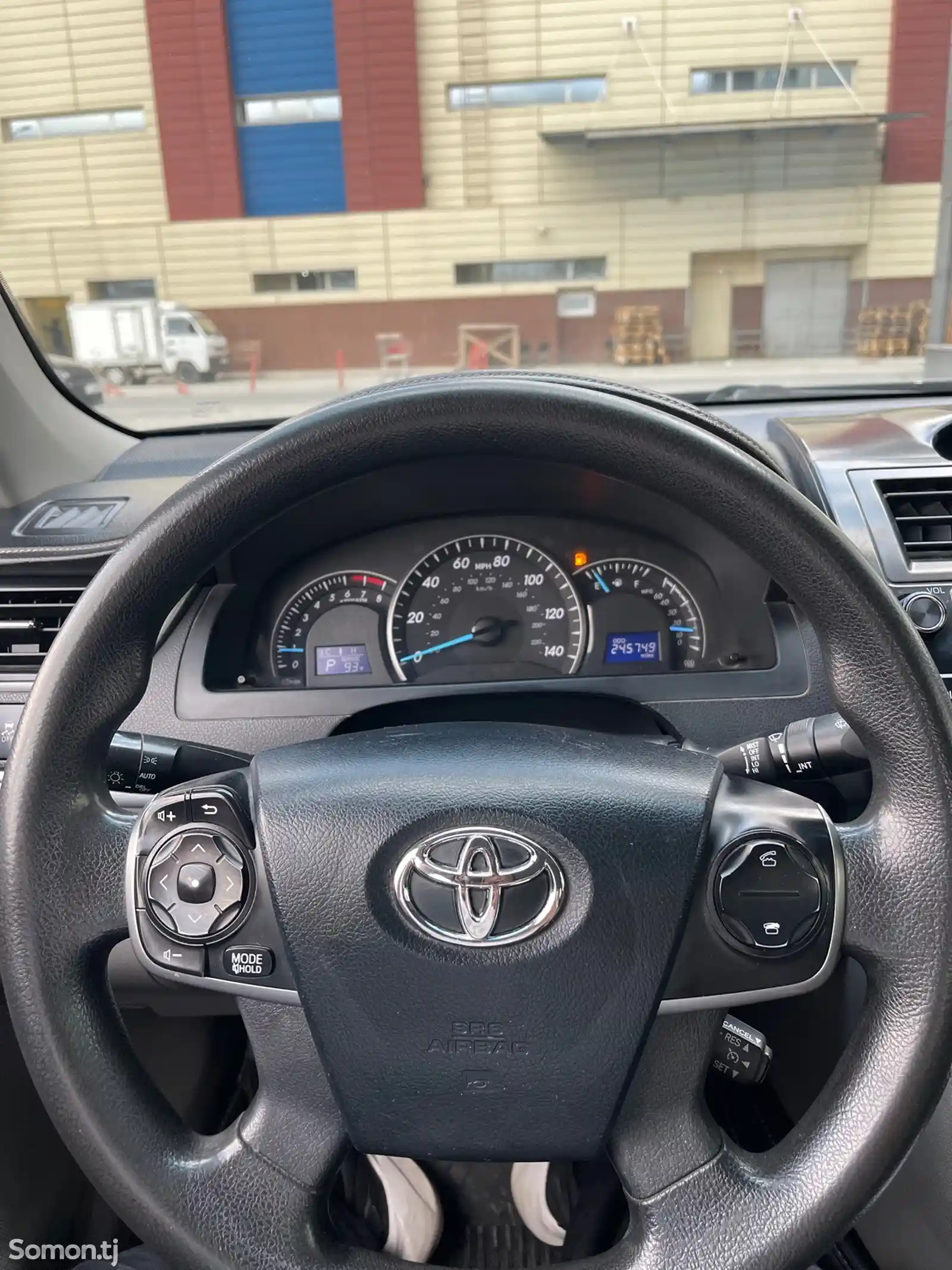 Toyota Camry, 2013-11