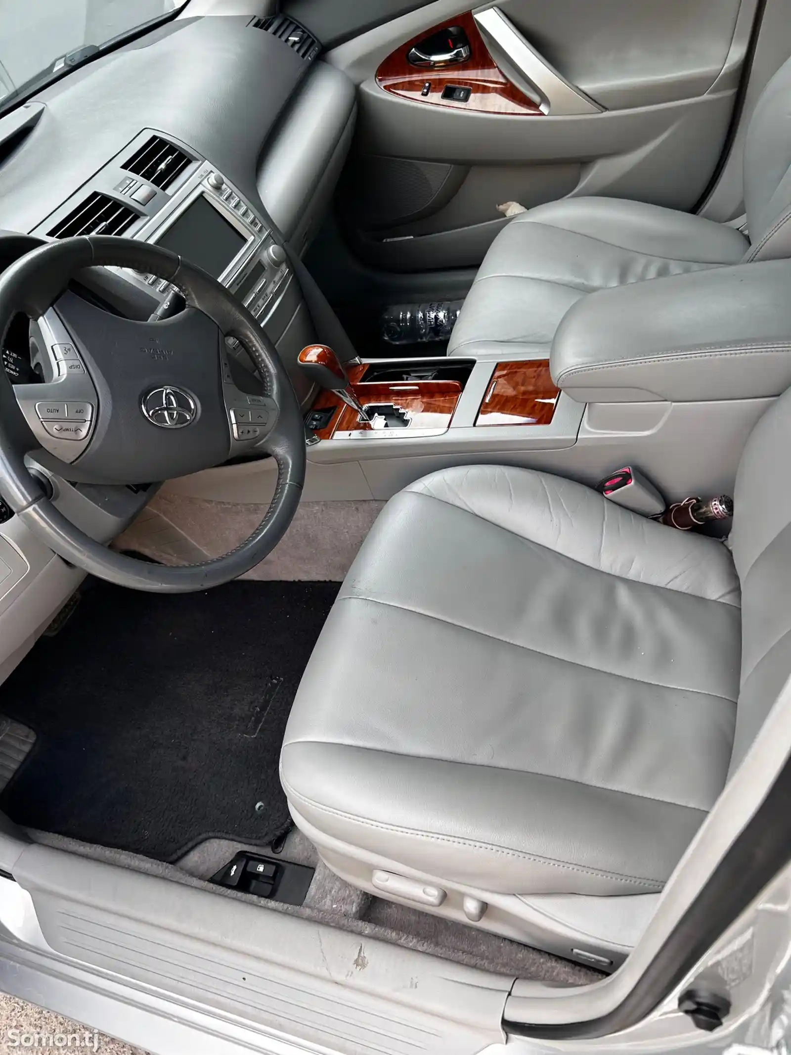 Toyota Camry, 2011-4