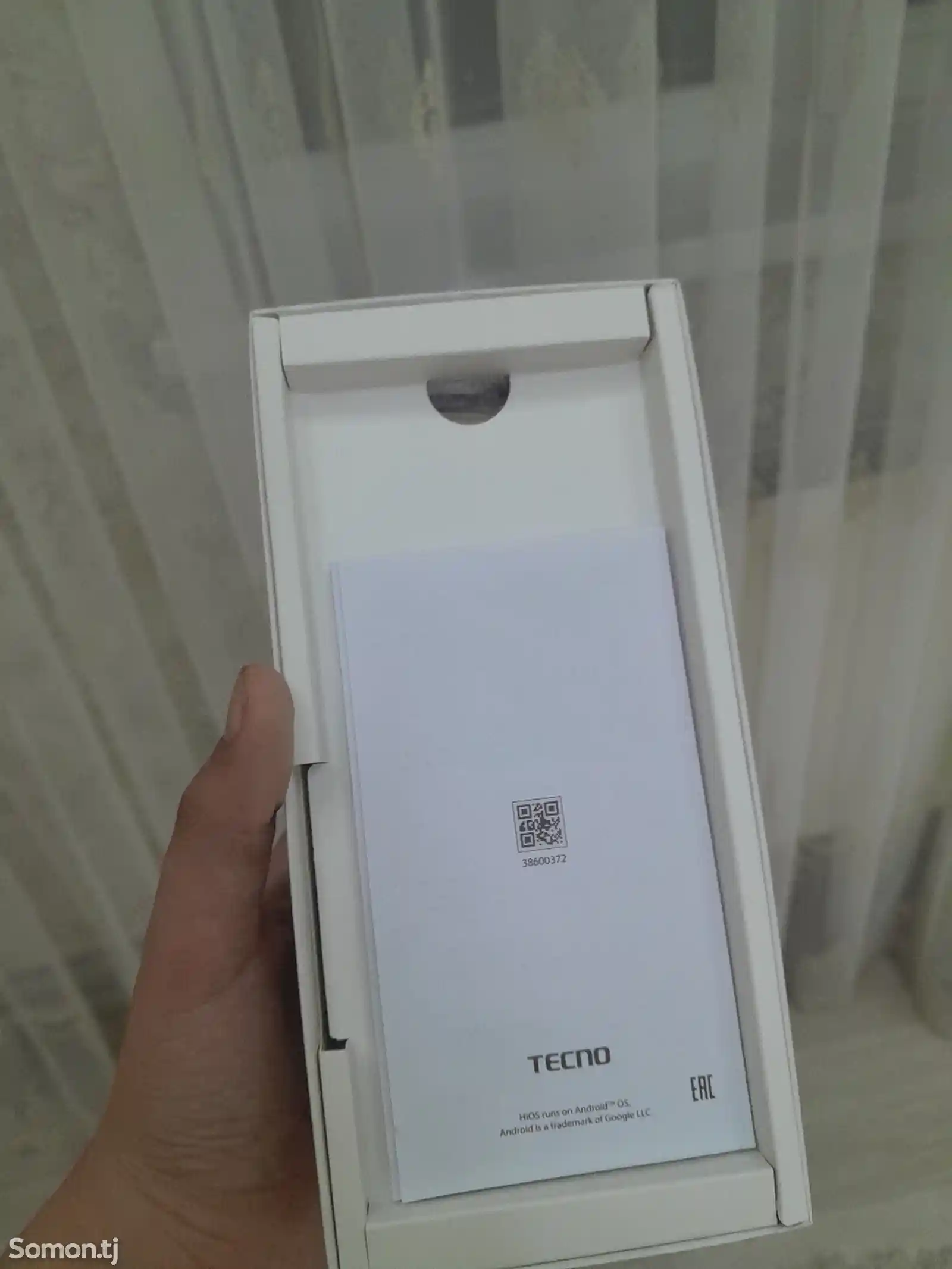 Tecno spark 10 128/8+8gb-4