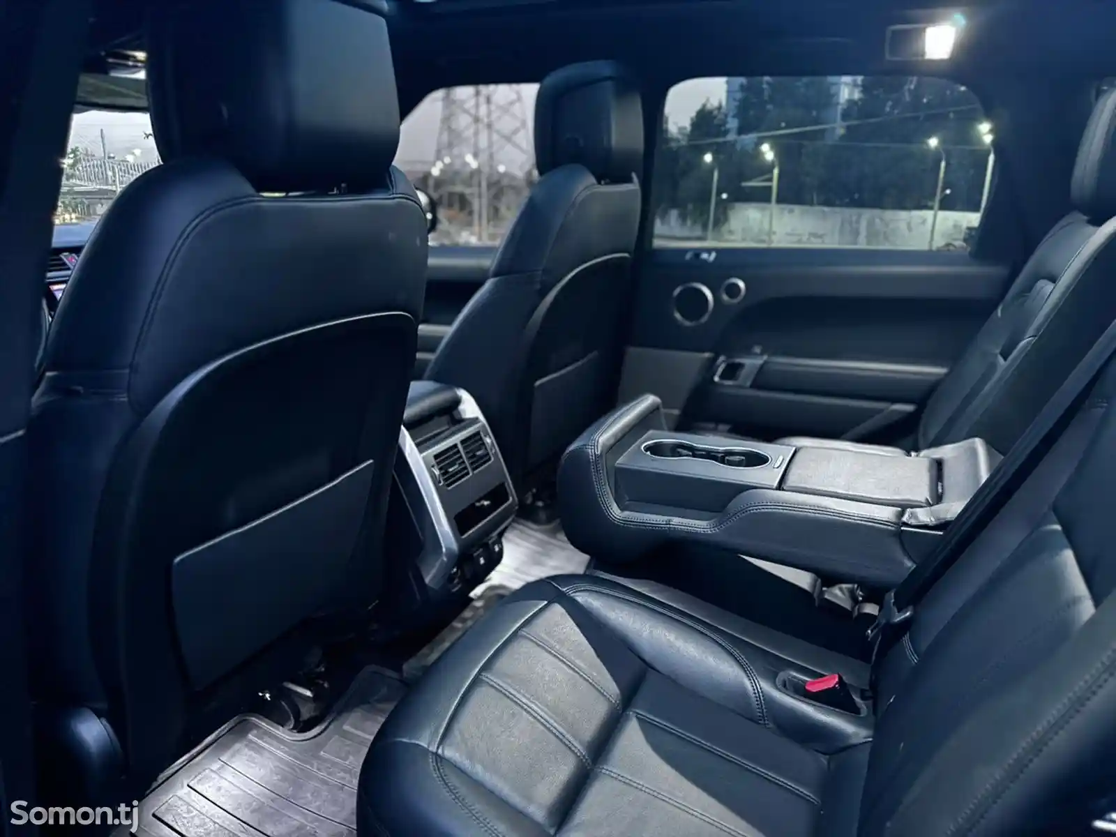 Land Rover Range Rover, 2018-7