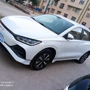 BYD E2, 2024