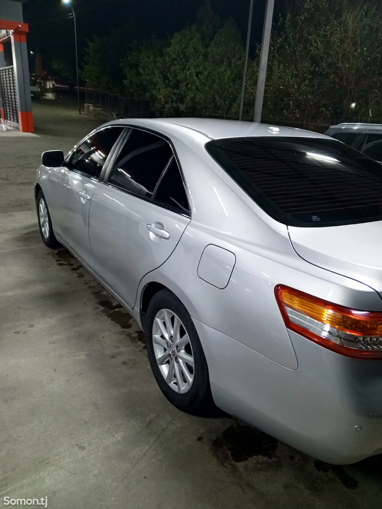 Toyota Camry, 2010-4