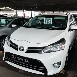 Toyota Verso, 2015