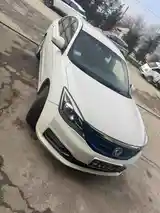 Dongfeng Landian E5, 2022-5