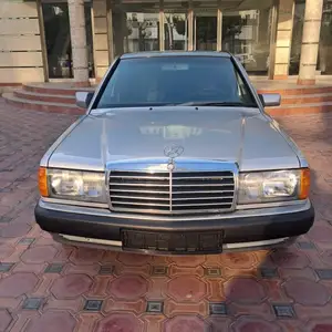 Mercedes-Benz W201, 1991