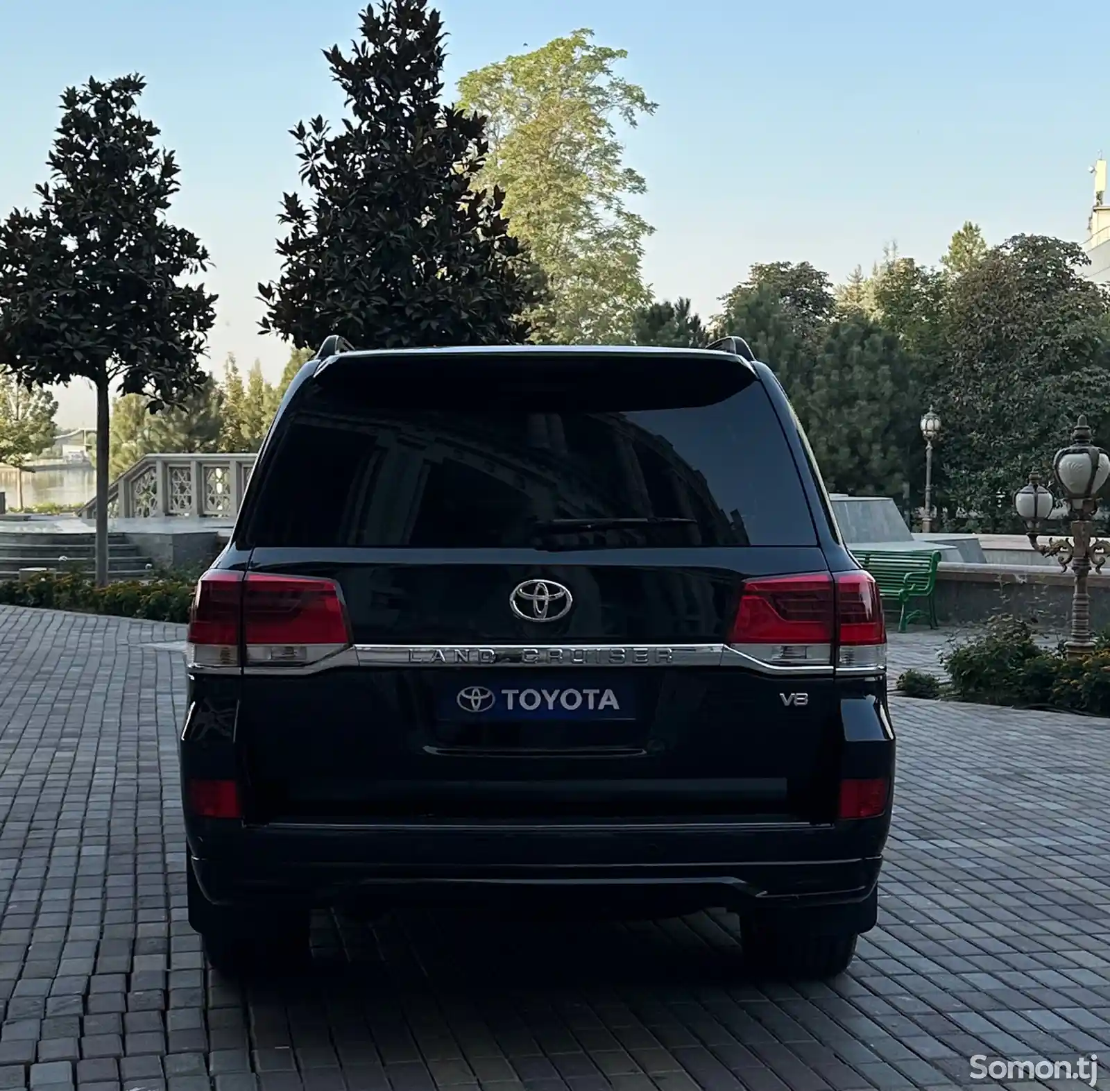 Toyota Land Cruiser, 2015-4