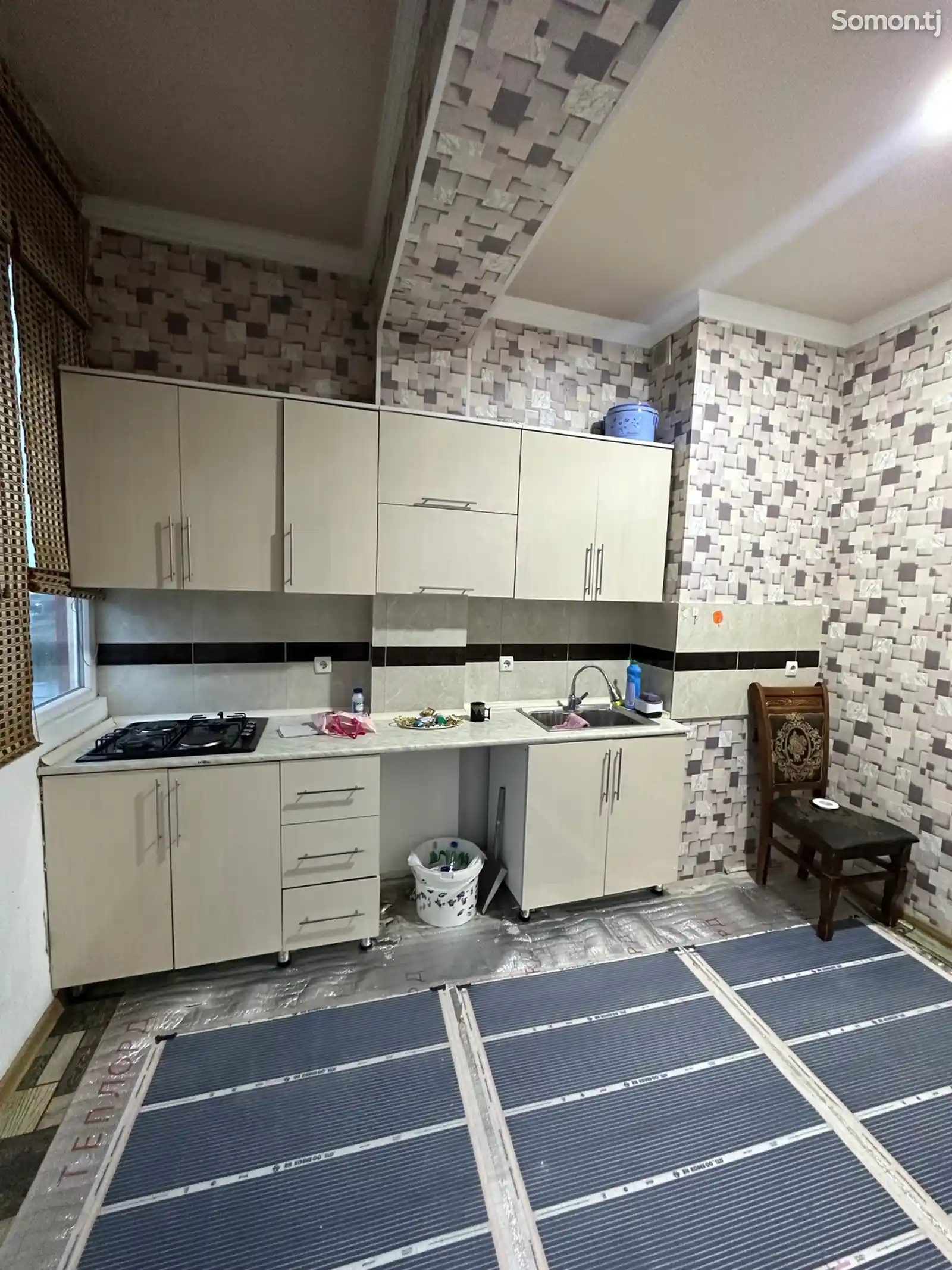 2-комн. квартира, 5 этаж, 42 м², 28 микрорайон-13