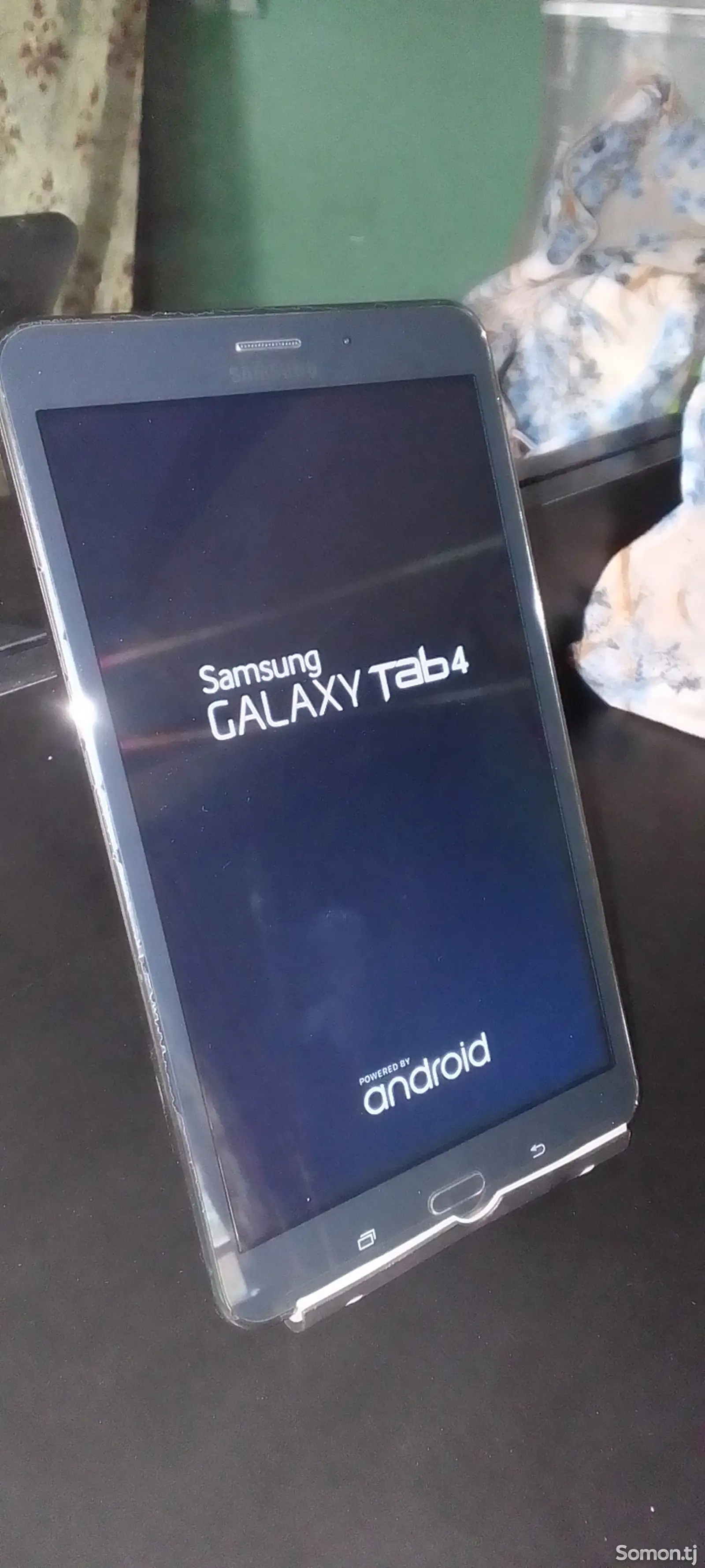 Планшет Samsung Galaxy Tab 4-1