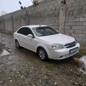 Daewoo Lacetti, 2008