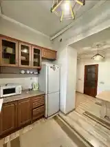 3-комн. квартира, 1 этаж, 80м², И.Сомони, Ёвар Гранд-отель-9