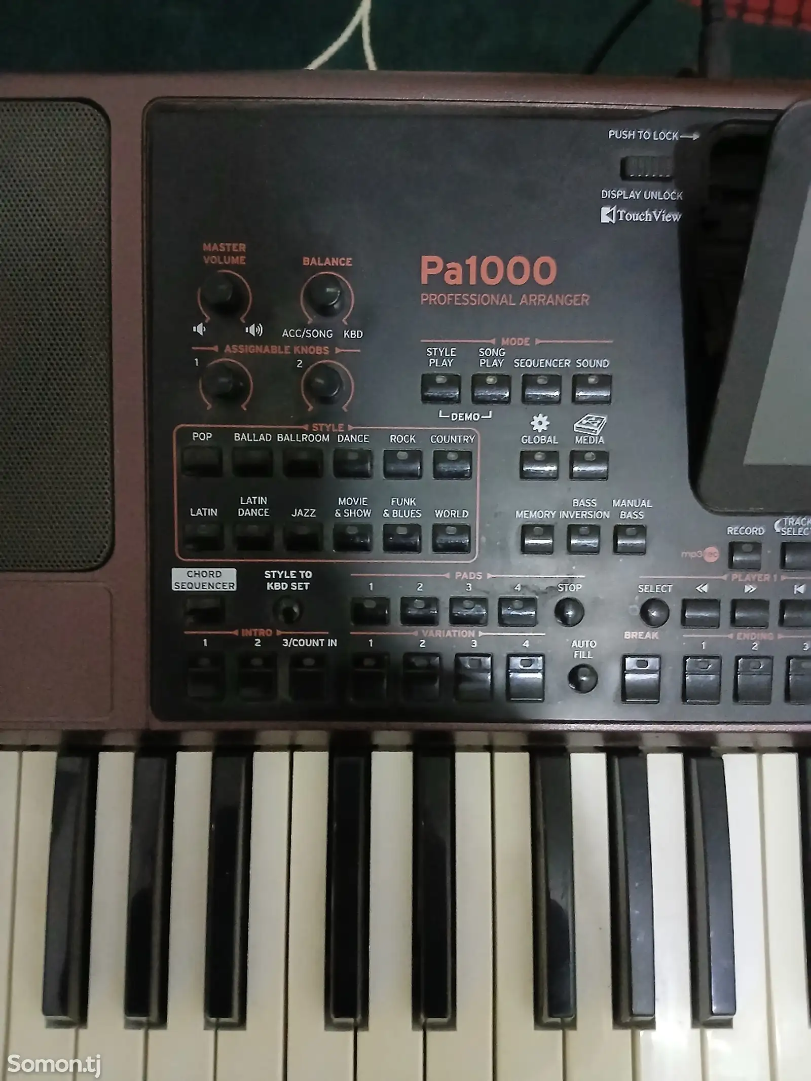 Синтезатор Korg pa 1000-1