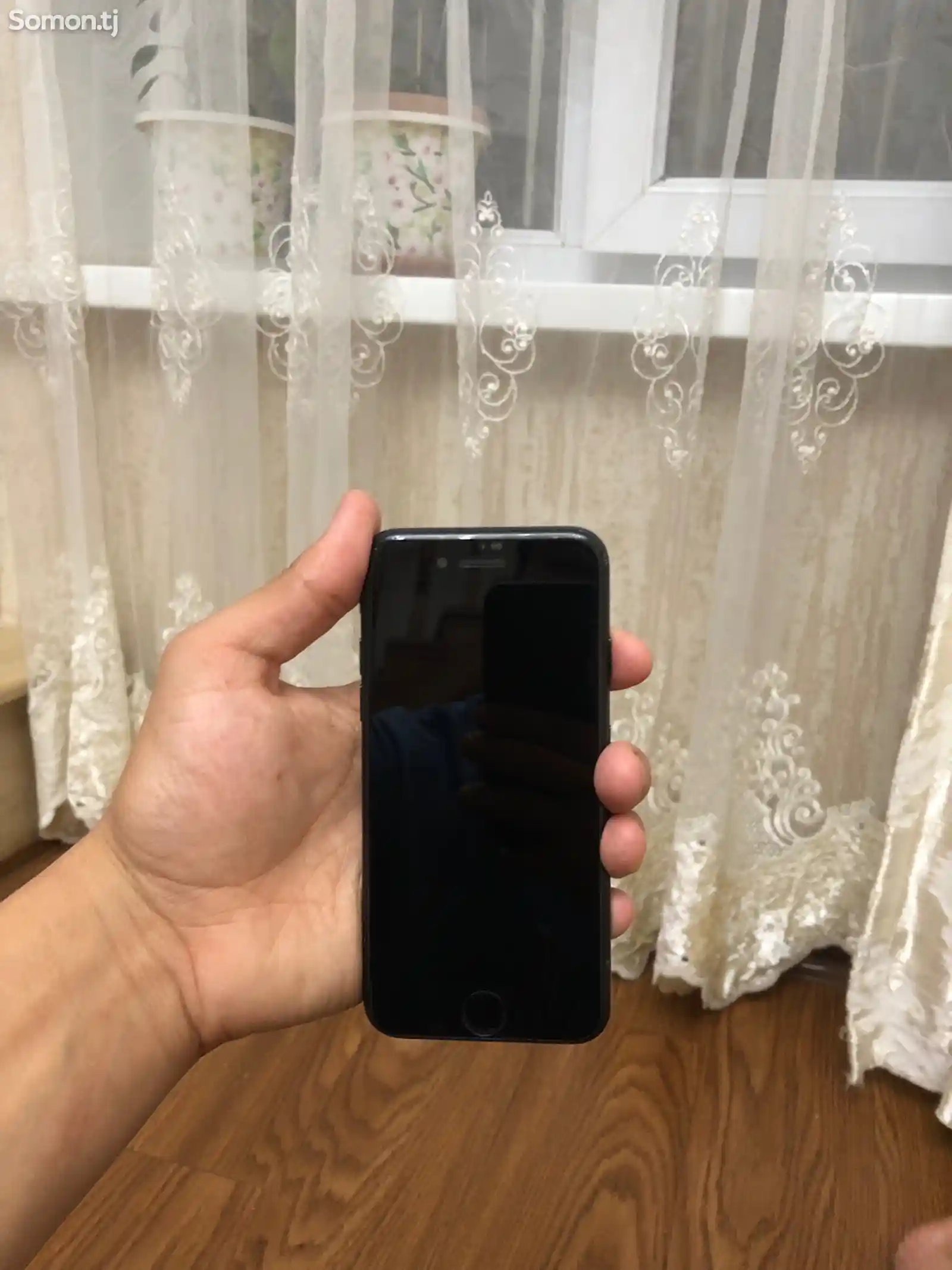 Apple iPhone 7, 32 gb-6