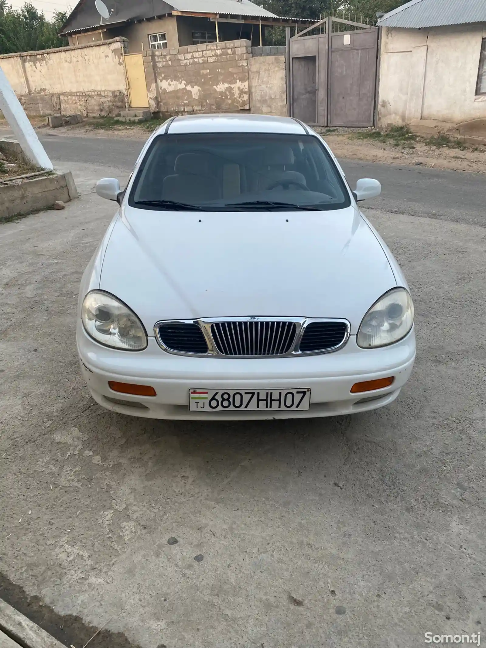 Daewoo Leganza, 1998-1