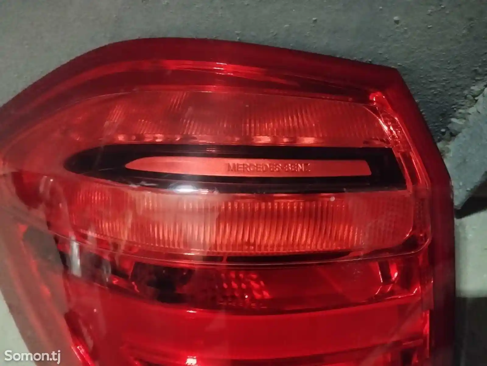 Задний фонарь от Mercedes GLS-2