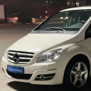 Mercedes-Benz B class, 2008