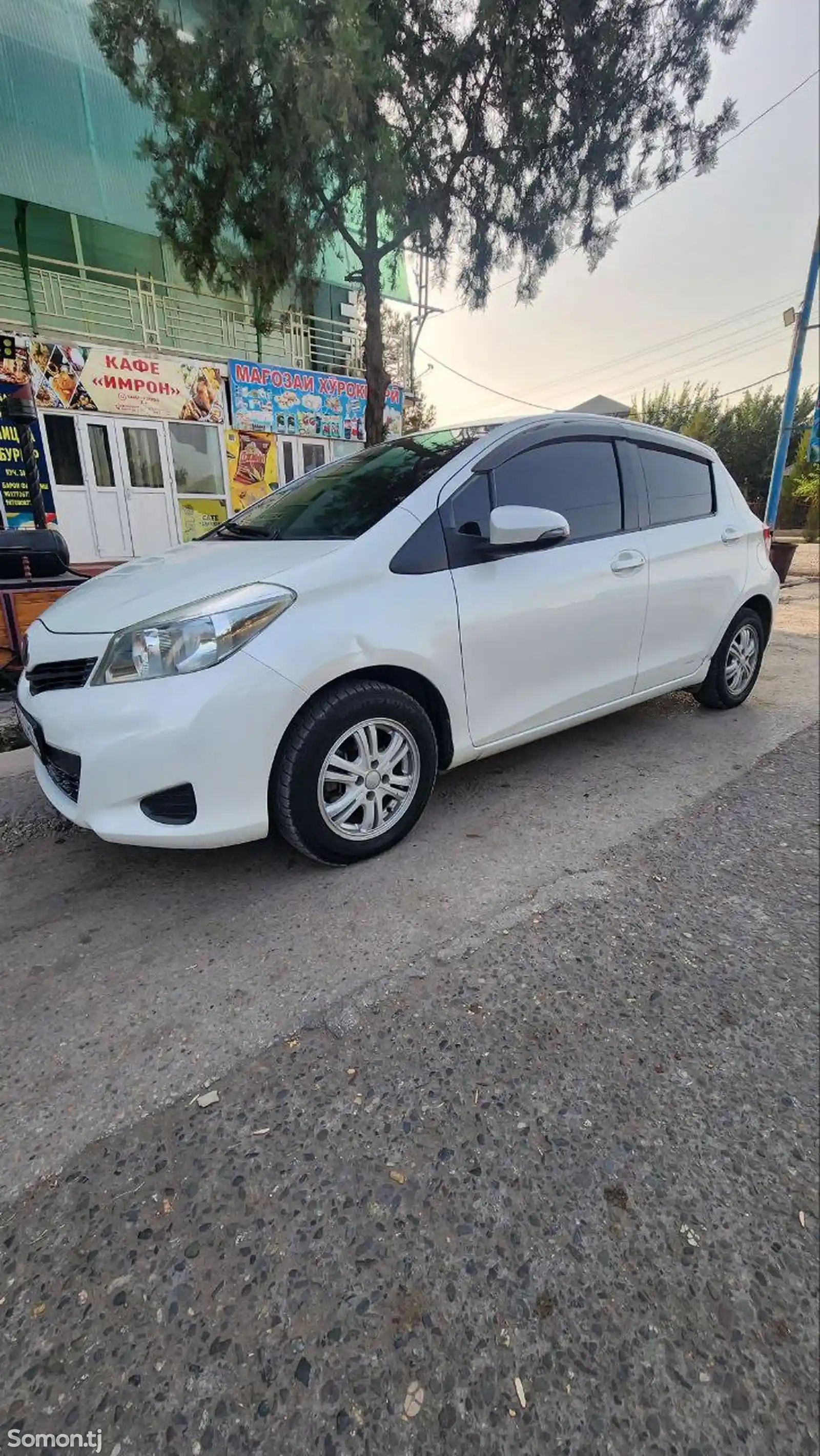 Toyota Vitz, 2011-3