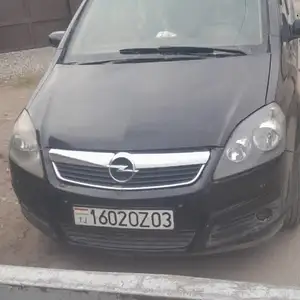 Opel Zafira, 2006