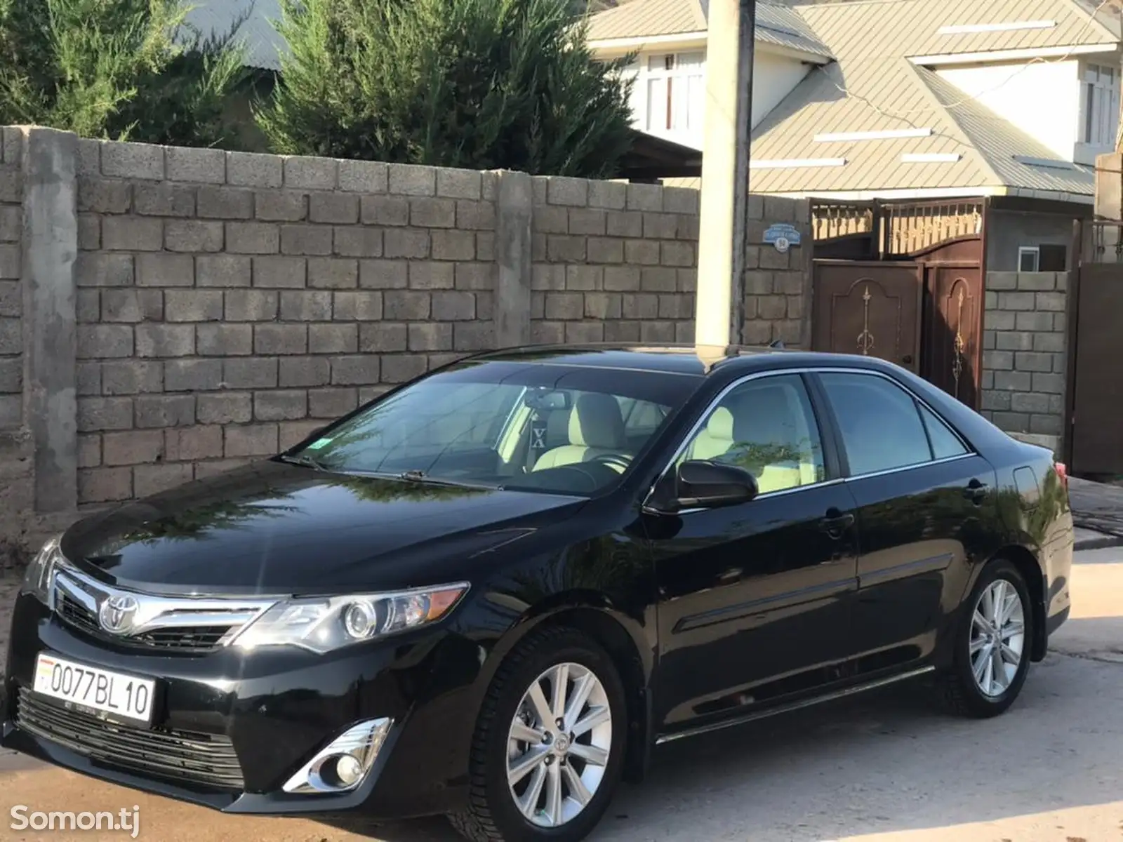 Toyota Camry, 2014-1