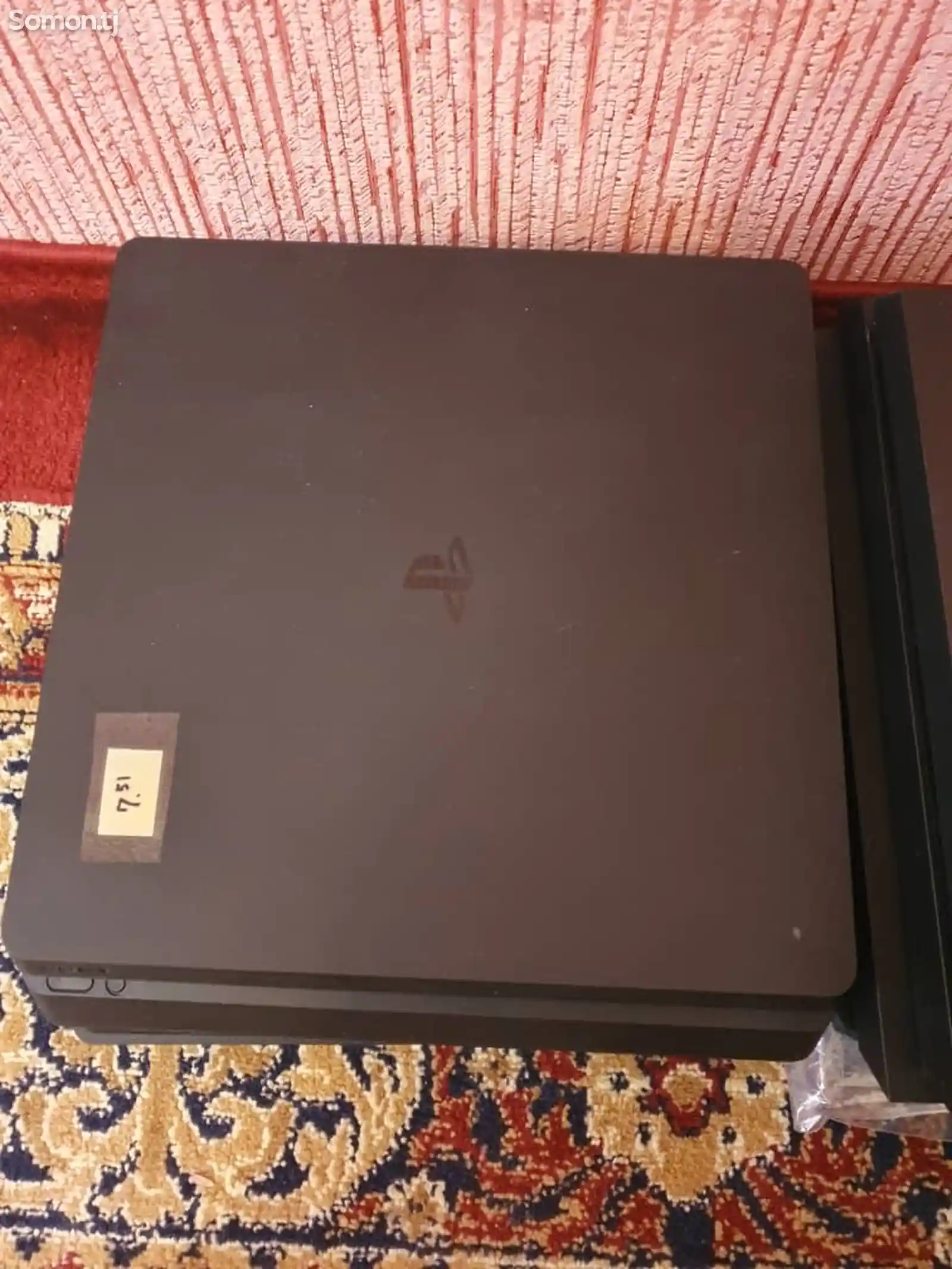 Игровая приставка Sony PlayStation 4 Pro Slim Fat-1