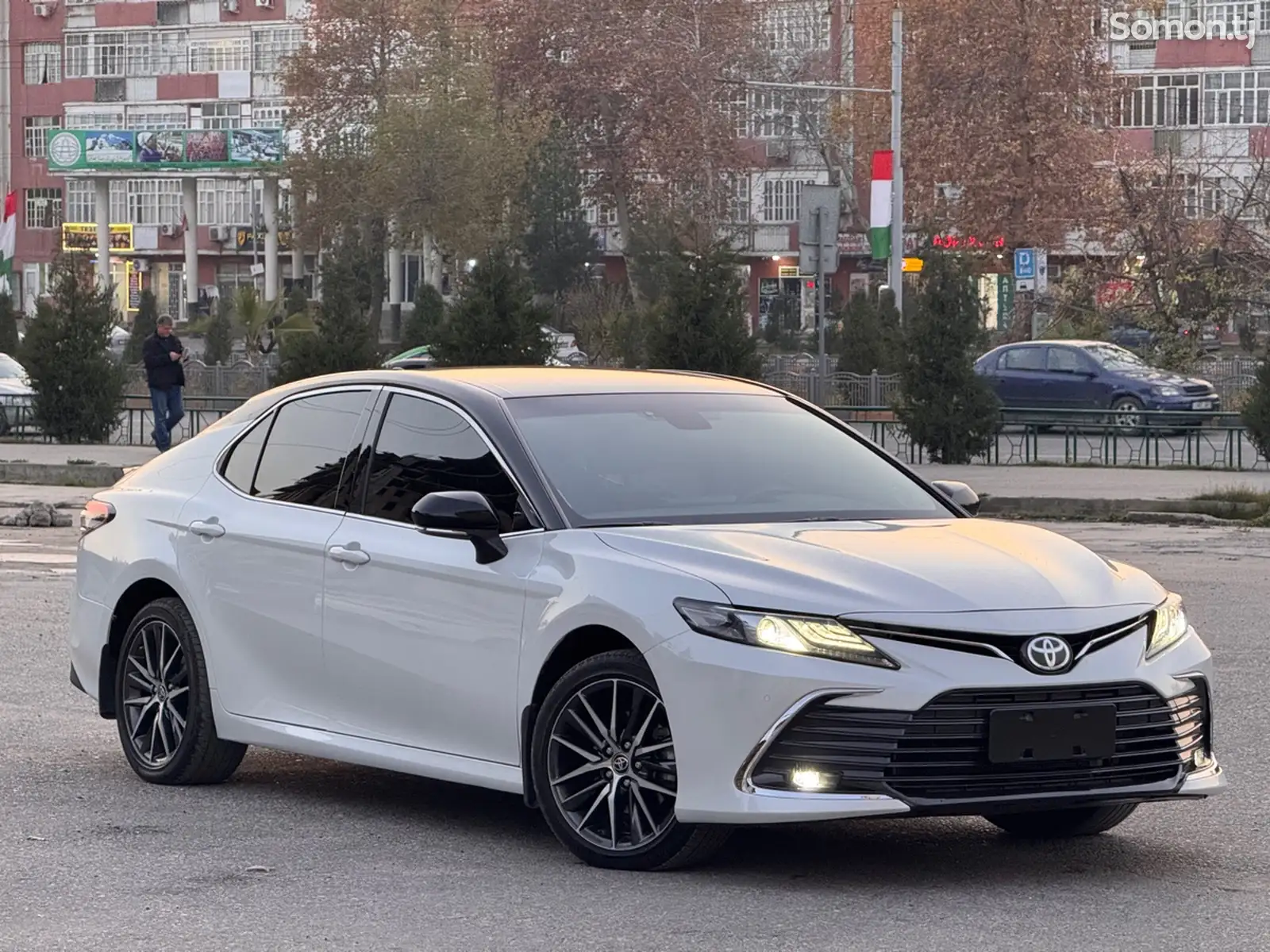 Toyota Camry, 2022-1