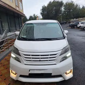 Toyota Vellfire, 2014