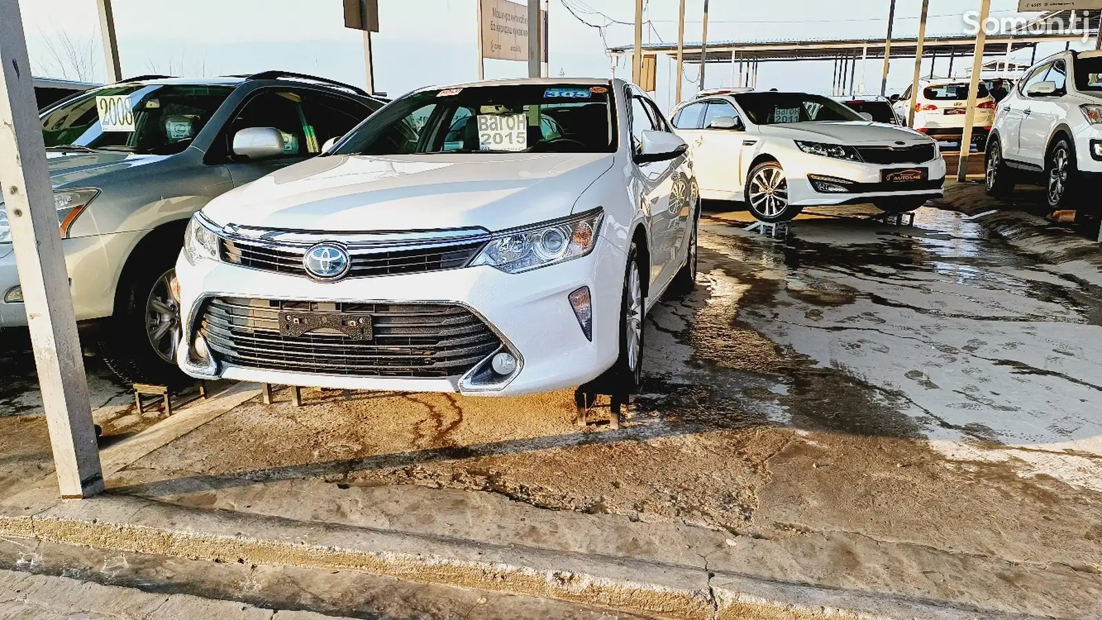 Toyota Camry, 2016-1