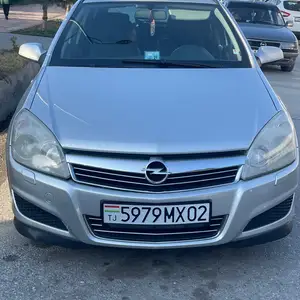 Opel Astra H, 2008