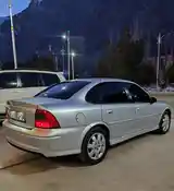 Opel Vectra B, 2000-4