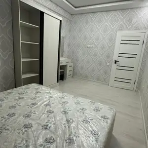 1-комн. квартира, 10 этаж, 50 м², Шохмансур, доми Урал