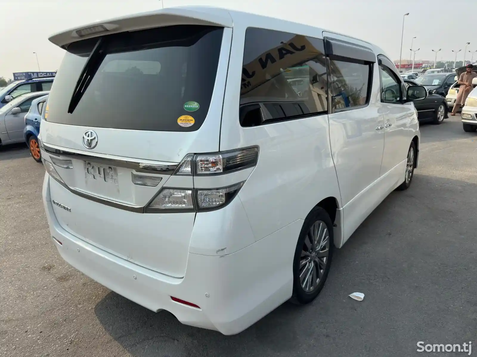 Toyota Vellfire, 2014-6