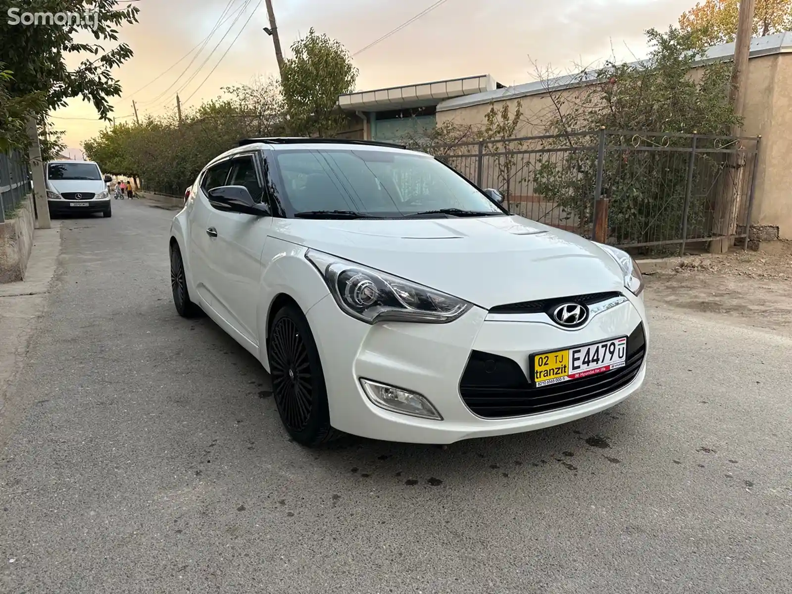 Hyundai Veloster, 2012-2