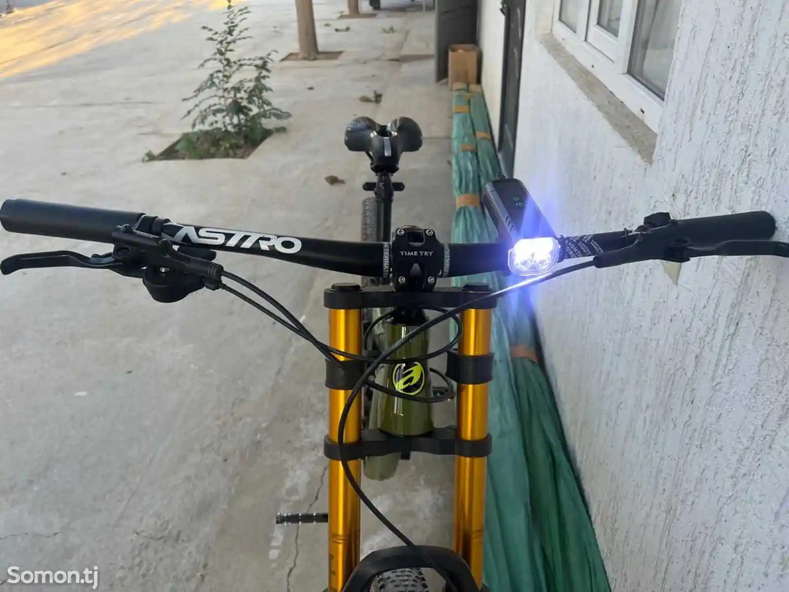 Велосипед горный Alubike-2