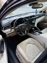 Toyota Camry, 2018-7