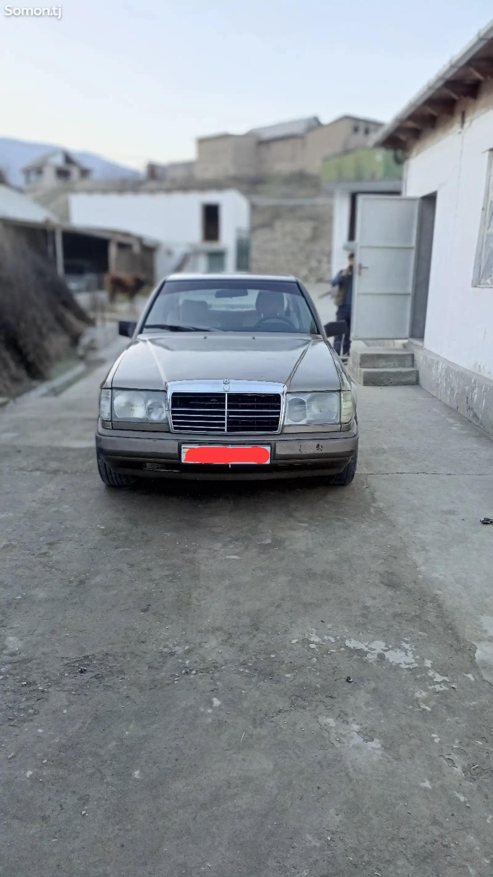 Mercedes-Benz W124, 1987-1