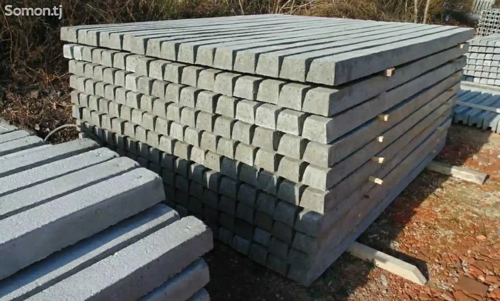 Стойка бетонная 2000мм-3