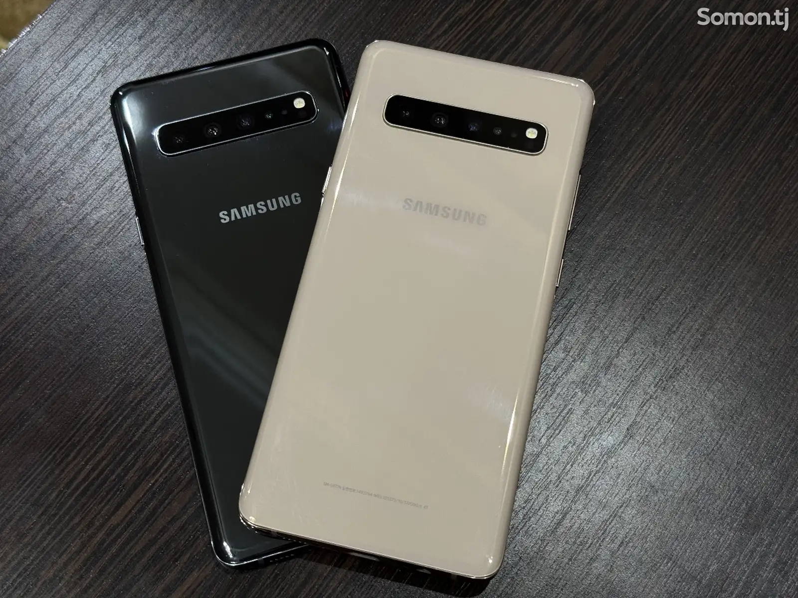 Samsung Galaxy S10+ Plus 5G-1