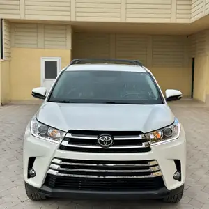 Toyota Highlander, 2015