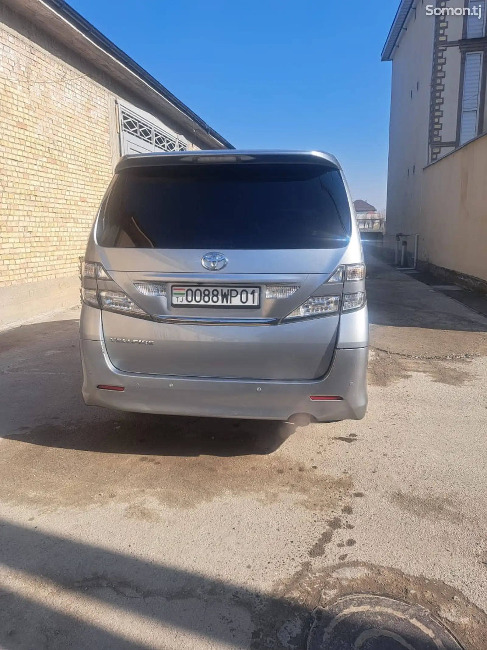 Toyota Vellfire, 2014-1