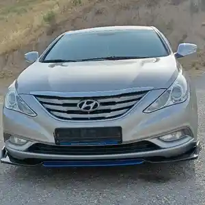 Hyundai Sonata, 2011