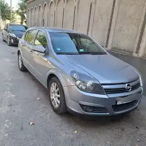 Opel Astra H, 2005