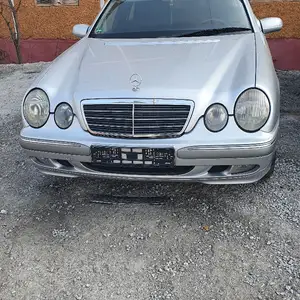 Mercedes-Benz E class, 2000