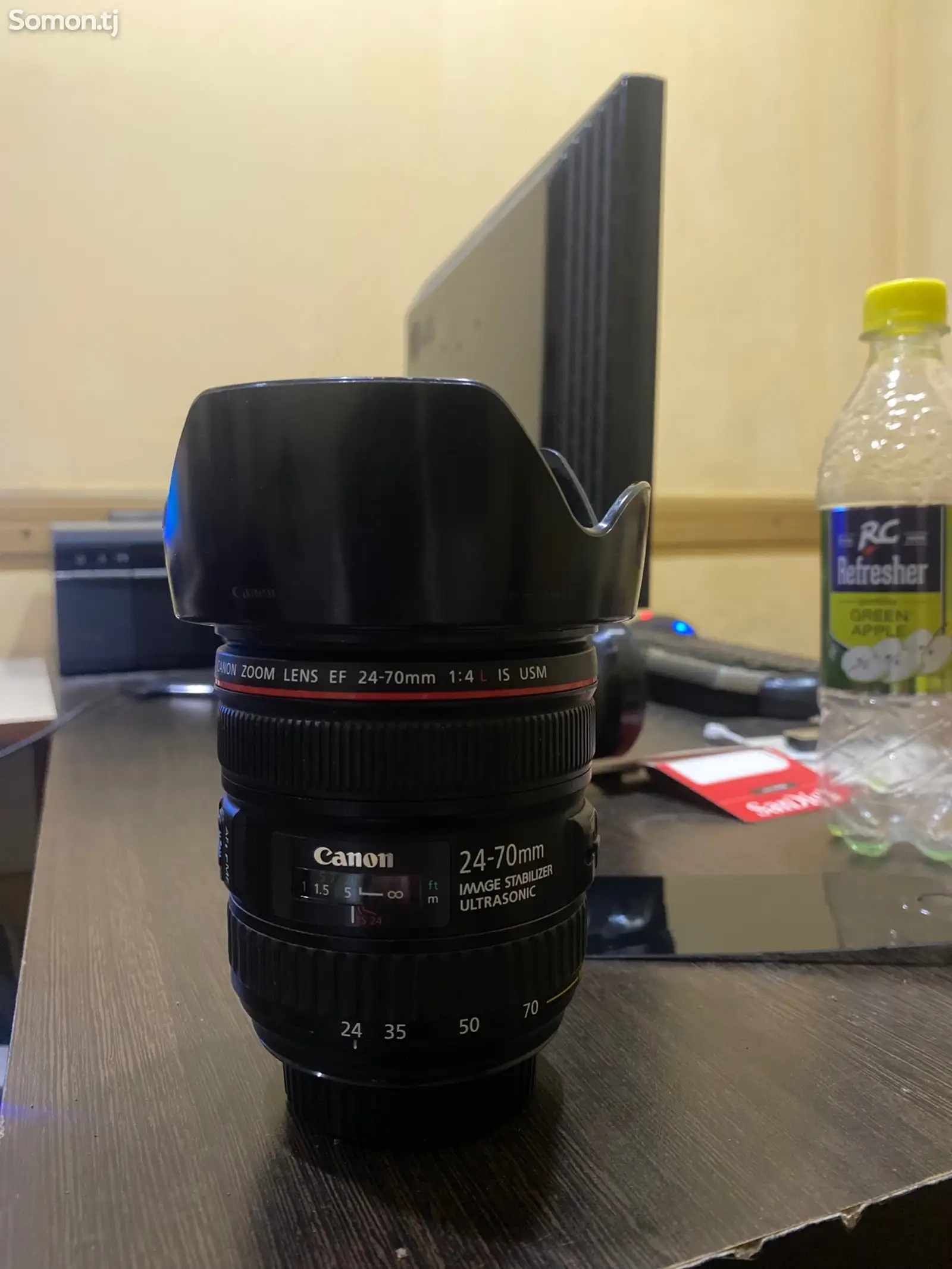 Объектив Canon 24-70