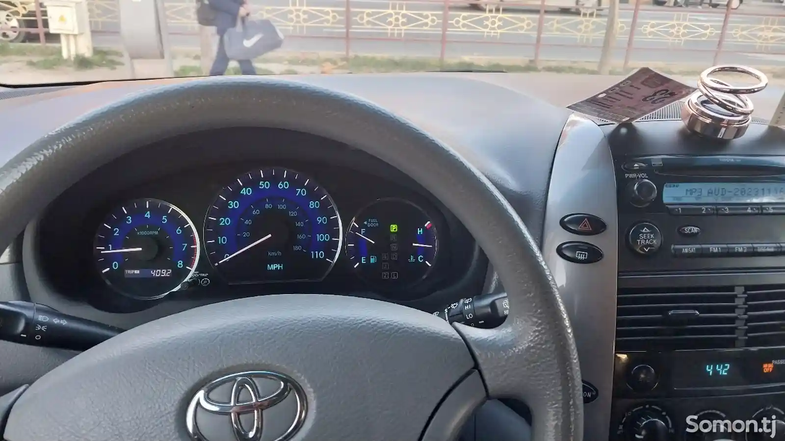 Toyota Sienna, 2009-2