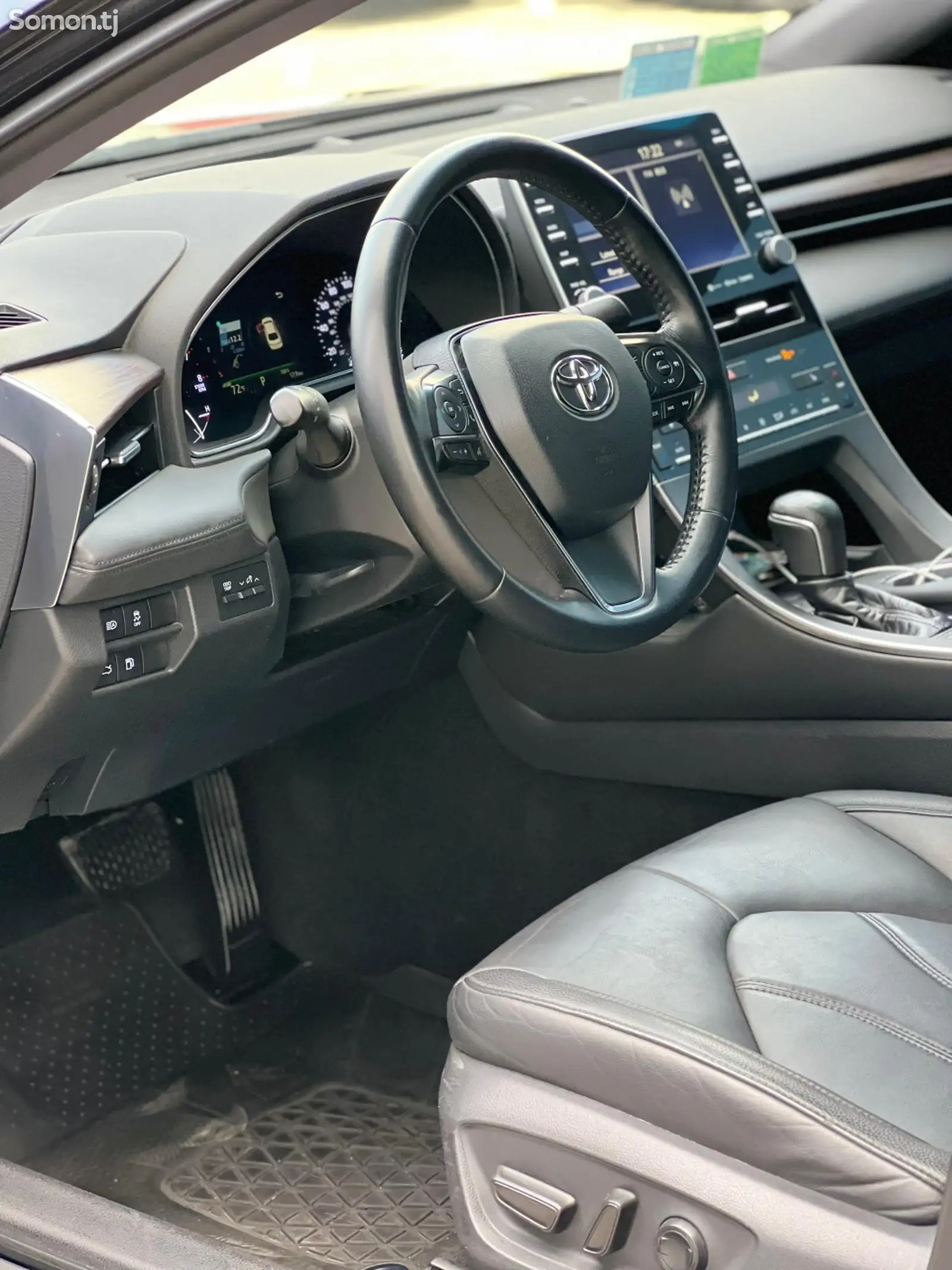 Toyota Avalon, 2019-6