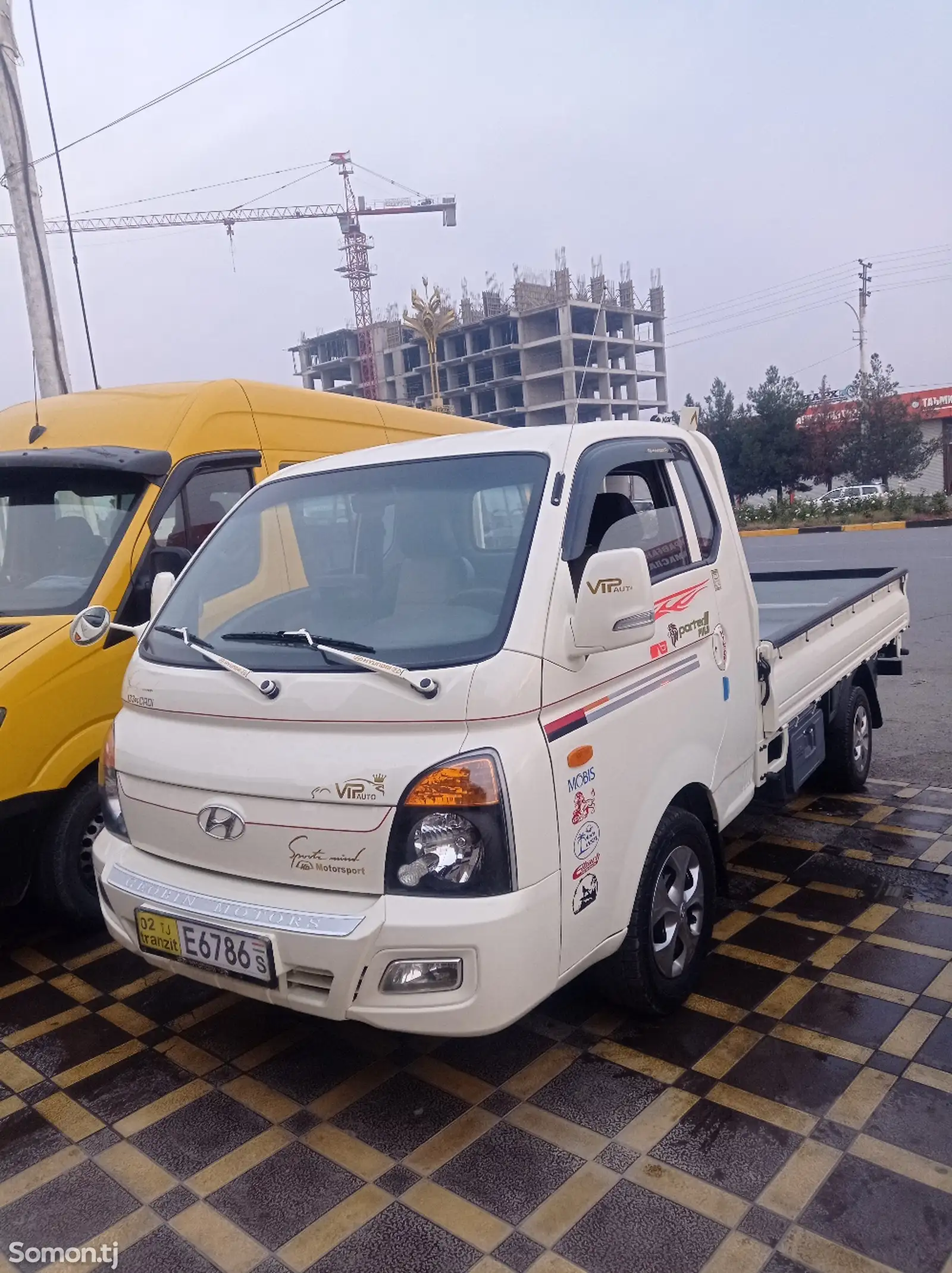 Бортовой автомобиль Hyundai Porter 2, 2017-1