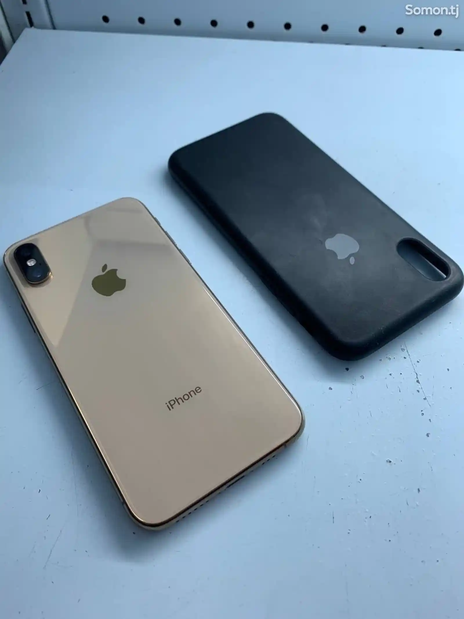 Apple iPhone Xs, 64 gb, Gold-1