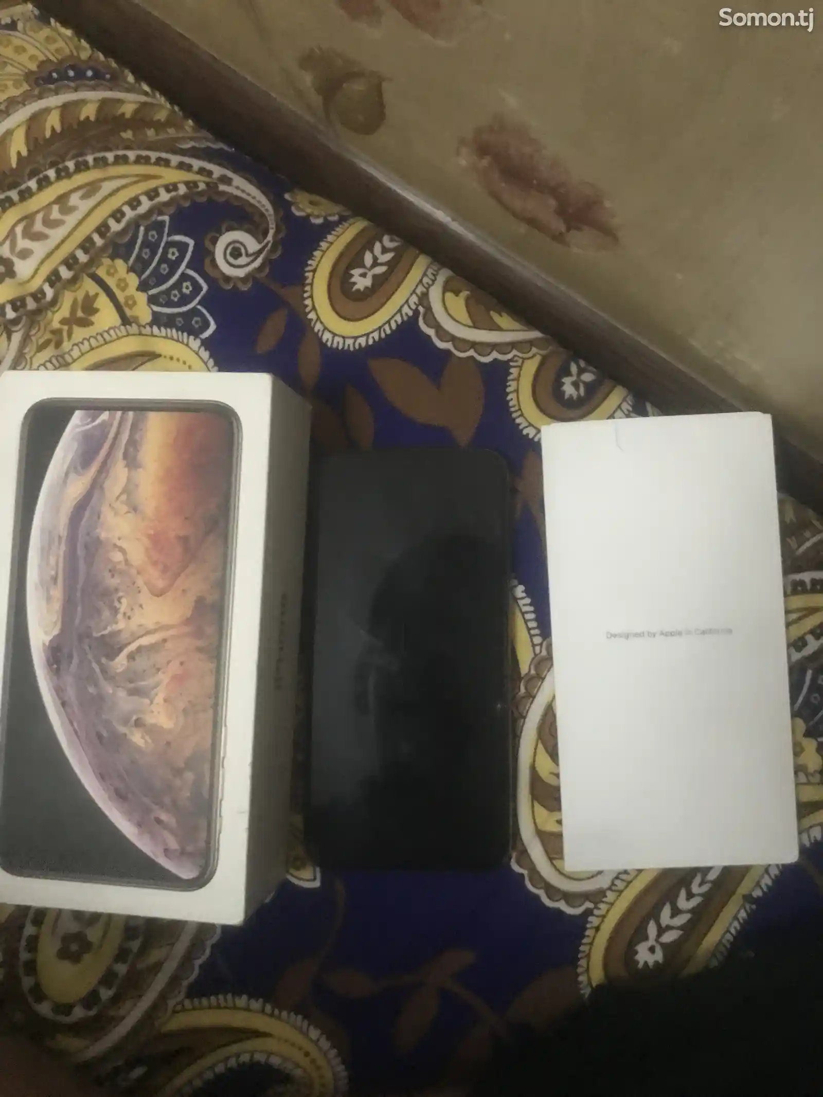 Apple iPhone Xs Max, 64 gb, Gold-3