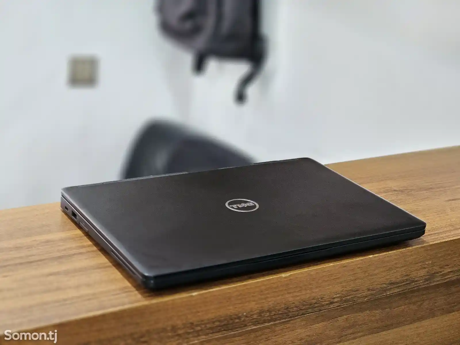 Ноутбук Dell 14 Core i5-6300U / 8GB / SSD 256GB-4