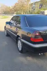 Mercedes-Benz C class, 2000-5